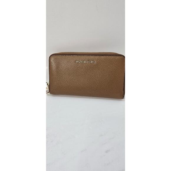 Michael Kors Jet Set Travel‎ Multifunction Flat Large Phone Case Wallet No Strap - Picture 1 of 6